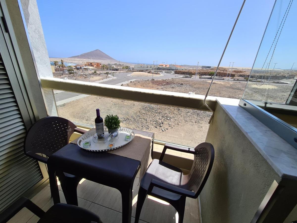 אל מדאנו Apartment Barraquito, Balcony With Sea View, Close To The Beach, Wifi, Ideal For Surfers מראה חיצוני תמונה