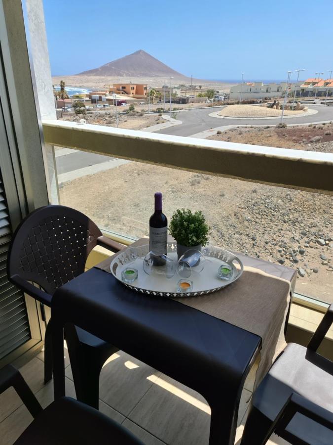 אל מדאנו Apartment Barraquito, Balcony With Sea View, Close To The Beach, Wifi, Ideal For Surfers מראה חיצוני תמונה