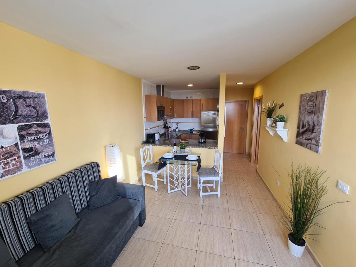 אל מדאנו Apartment Barraquito, Balcony With Sea View, Close To The Beach, Wifi, Ideal For Surfers מראה חיצוני תמונה